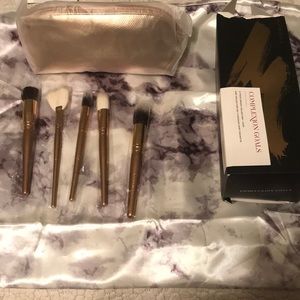 MORPHE Complexion Goals 5 piece brush set + case